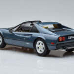 Ferrari 308 GTS Bleu Norev 1:18 - image 6 of 7