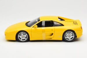 Ferrari F355 Berlinetta Jaune UT Models 1:18 180074021 Métal Moulé — image 3 sur 6