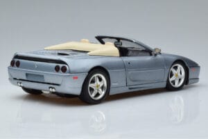 Ferrari F355 Spider Hot Wheels 1:18 23907 Métal Moulé — image 3 sur 7