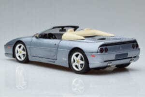Ferrari F355 Spider Hot Wheels 1:18 23907 Métal Moulé — image 6 sur 7