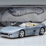 Ferrari F355 Spider Hot Wheels 1:18 23907 Métal Moulé - image 7 of 7