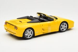 Ferrari F355 Spider Jaune UT Models 1:18 180074031 Métal Moulé — image 2 sur 6