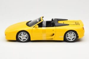 Ferrari F355 Spider Jaune UT Models 1:18 180074031 Métal Moulé — image 3 sur 6