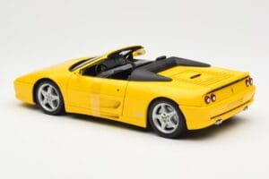 Ferrari F355 Spider Jaune UT Models 1:18 180074031 Métal Moulé — image 5 sur 6