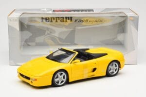 Ferrari F355 Spider Jaune UT Models 1:18 180074031 Métal Moulé — image 6 sur 6
