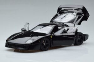 Ferrari F40 Lightweight Noir Kyosho 1:18 08412BK Métal Moulé — image 2 sur 12