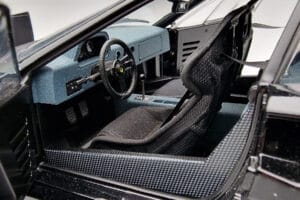 Ferrari F40 Lightweight Noir Kyosho 1:18 08412BK Métal Moulé — image 11 sur 12