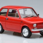 Fiat 126 Rouge MCG 1:18 MCG18323 Métal Moulé - image 4 of 6