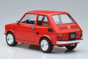 Fiat 126 Rouge MCG 1:18 MCG18323 Métal Moulé — image 5 sur 6