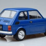 Fiat 126P Bleu MCG 1:18 MCG18324 Métal Moulé - image 2 of 6