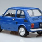 Fiat 126P Bleu MCG 1:18 MCG18324 Métal Moulé - image 5 of 6