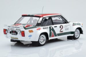Fiat 131 Abarth Alitalia #2 W. Röhrl / C. Geistdörfer Rally Monte Carlo 1978 Kyosho 1:18 08376G Métal Moulé — image 3 sur 10