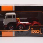 Fiat 690 T1 Blanc IXO 1:43 - image 4 of 4