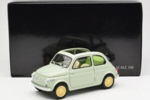 Fiat Nuova 500 Clear Vert Kyosho 1:18 08966LG Métal Moulé — image 8 sur 8