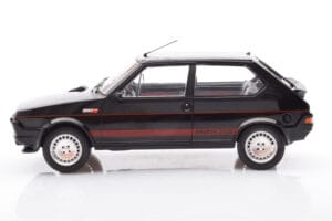 Fiat Ritmo TC 125 Abarth Noir MCG 1:18 MCG18418 Métal Moulé — image 3 sur 6
