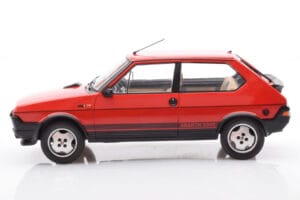 Fiat Ritmo TC 125 Abarth Rouge MCG 1:18 MCG18416 Métal Moulé — image 3 sur 6
