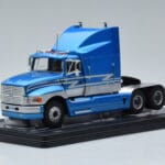 Ford Aeromax Bleu IXO 1:43 TR127