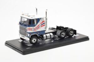 Ford CL 9000 Blanc Bleu IXO 1:43 TR177 Métal Moulé — image 3 sur 4