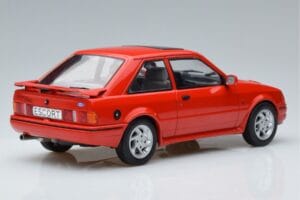 Ford Escort Mk4 RS Turbo S Rouge MCG 1:18 MCG18273 Métal Moulé — image 2 sur 6