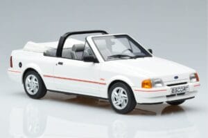 Ford Escort Mk4 XR3i Cabriolet Otto 1:18 OT398 Résine — image 4 sur 6