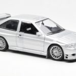 Ford Escort RS Cosworth Version Route Argent UT Models 1:18 - image 6 of 6
