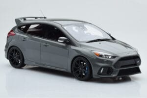 Ford Focus RS Mk3 Stealth Gris Otto 1:18 OT779 Résine — image 4 sur 6
