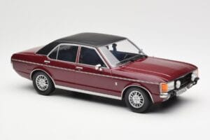 Ford Granada Mk1 Rouge Foncé Métallisé Noir Mat MCG 1:18 MCG18393 Métal Moulé — image 4 sur 6