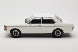 Ford Granada Mk1 Blanc MCG 1:18 MCG18395 Métal Moulé — image 3 sur 6