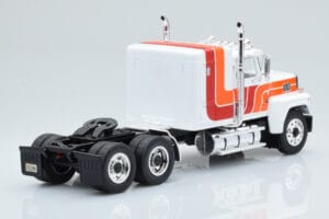Ford LTL 9000 Blanc Rouge Orange IXO 1:43 TR094 Métal Moulé — image 2 sur 5