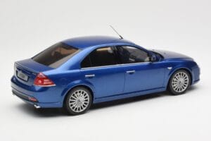 Ford Mondeo ST220 Performance Bleu Otto 1:18 OT448 Résine — image 2 sur 6
