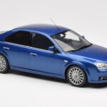 Ford Mondeo ST220 Performance Bleu Otto 1:18 OT448 - image 4 of 6
