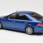 Ford Mondeo ST220 Performance Bleu Otto 1:18 OT448 - image 5 of 6