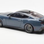 Ford Mustang Dark Horse Vapor Bleu Metallic GT Spirit 1:18 GT454 - image 5 of 6