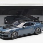 Ford Mustang Dark Horse Vapor Bleu Metallic GT Spirit 1:18 GT454 - image 6 of 6