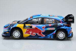 Ford Puma Rally1 WRC #7 P-L. Loubet / N. Gilsoul Rally Sweden 2023 IXO 1:18 18RMC154B Métal Moulé — image 3 sur 6