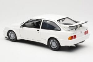 Ford Sierra RS RHD Blanc Minichamps 1:18 150084070 Métal Moulé — image 7 sur 8