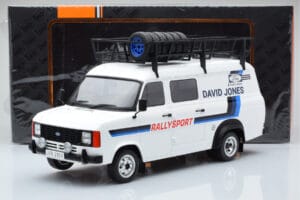 Ford Transit Mk2 Van Team David Jones Rally Assistance IXO 1:18 18RMC033XE Métal Moulé — image 6 sur 6