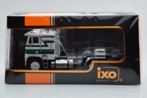 Freightliner FLA Blanc Vert IXO 1:43 TR149 Métal Moulé — image 4 sur 4