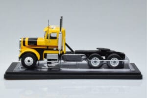 Freightliner FLC120 64T Jaune IXO 1:43 TR116 Métal Moulé — image 3 sur 6