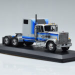 GMC General Argent IXO 1:43 TR079 - image 4 of 6
