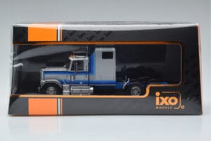 GMC General Argent IXO 1:43 TR079 Métal Moulé — image 6 sur 6