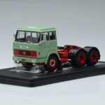 Henschel HS 19 TS Vert IXO 1:43