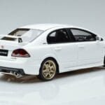 Honda Civic FD2 Type R Mugen Blanc Otto 1:18 OT941 Résine - image 2 of 6