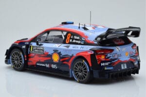 Hyundai i20 Coupe WRC #8 O. Tanak / M. Jarveoja Rally Monte Carlo 2020 IXO 1:18 18RMC067C Métal Moulé — image 5 sur 6