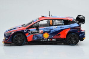 Hyundai i20 N Rally1 #8 O. Tanak / M. Jarveoja Rally Monte Carlo 2022 IXO 1:18 18RMC113 Métal Moulé — image 3 sur 6