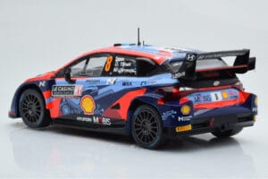 Hyundai i20 N Rally1 #8 O. Tanak / M. Jarveoja Rally Monte Carlo 2022 IXO 1:18 18RMC113 Métal Moulé — image 5 sur 6