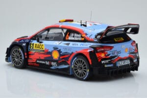 Hyundai i20 Coupe WRC #6 D. Sordo / C. del Barrio Rally Catalunya 2019 IXO 1:18 18RMC052C Métal Moulé — image 5 sur 6
