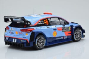 Hyundai i20 Coupe WRC #6 D. Sordo / C. del Barrio Rally Monte Carlo 2018 IXO 1:18 18RMC030C Métal Moulé — image 2 sur 6