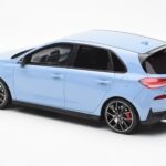 Hyundai i30 N Bleu Clair Otto 1:18 OT425 - image 5 of 6