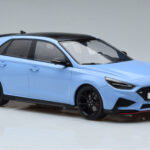 Hyundai i30 N PD Bleu Performance MCG 1:18 - image 4 of 6
